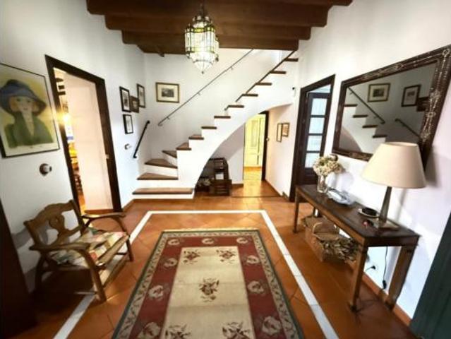 Casa en venta en Gerena, Andalucía