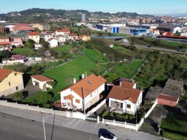 Casa en venta en Gijón, Asturias