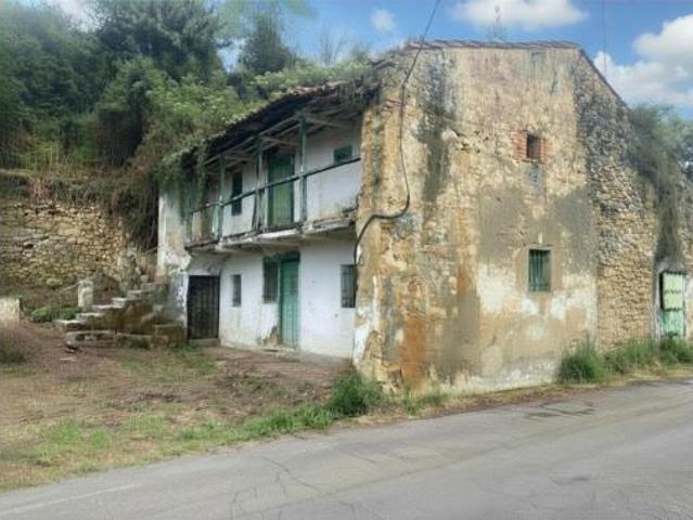 Casa en venta en La Robellada, Gijón
