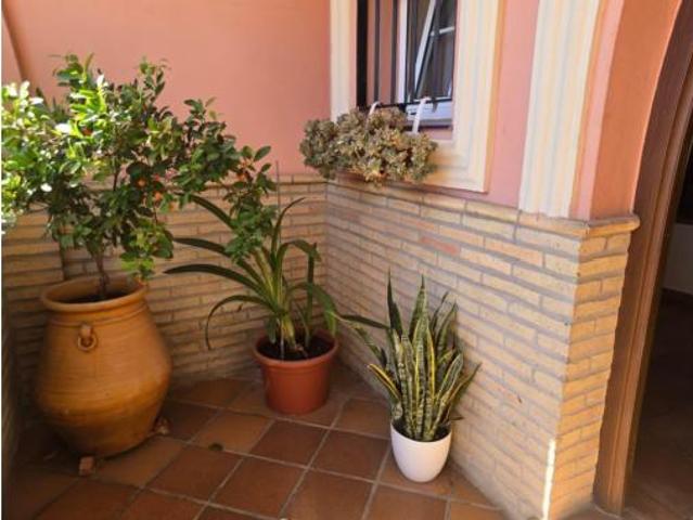Casa en venta en Gines, Andalucía