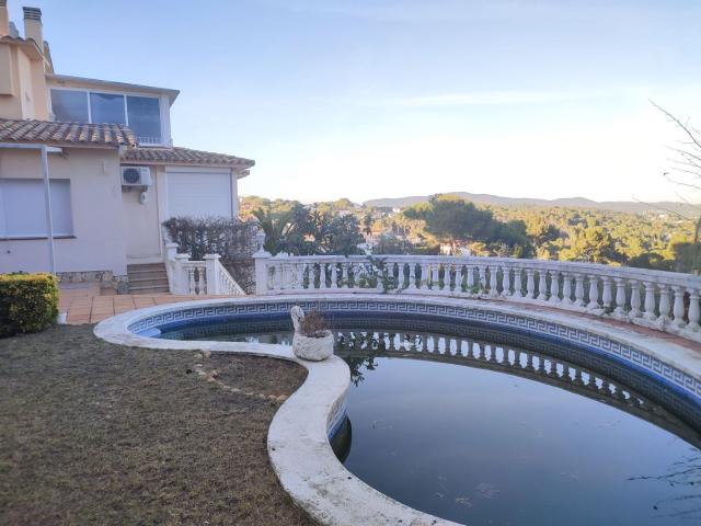 Casa en venta en Alt Empordà, Catalunya