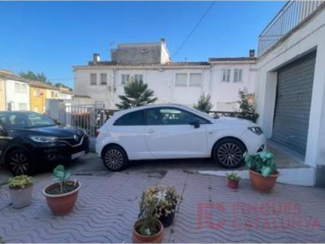 Casa en venta en Germans Sàbat, Gironès