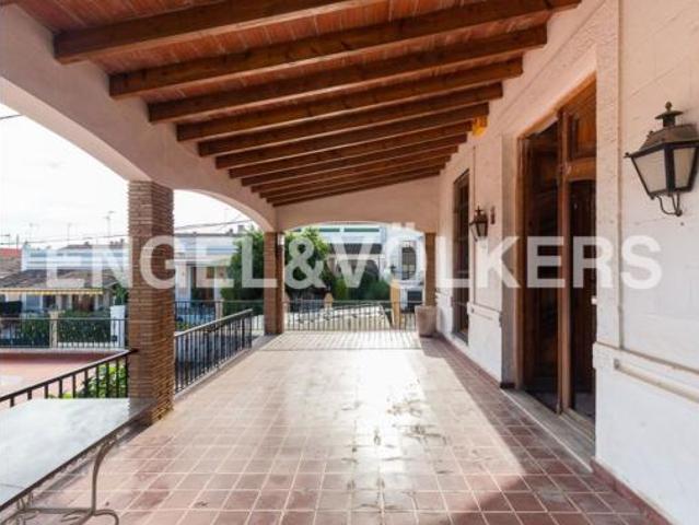 Casa en venta en Campolivar, l'Horta Nord