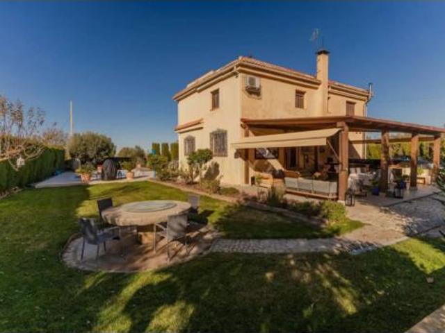 Casa en venta en Santa Marta, Comarca de la Vega de Granada
