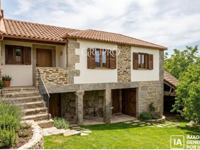 Casa en venta en Chaín, Vigo