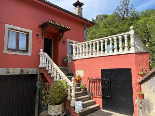 Casa en venta en Grado, Asturias