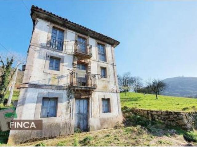 Casa en venta en Grado, Asturias