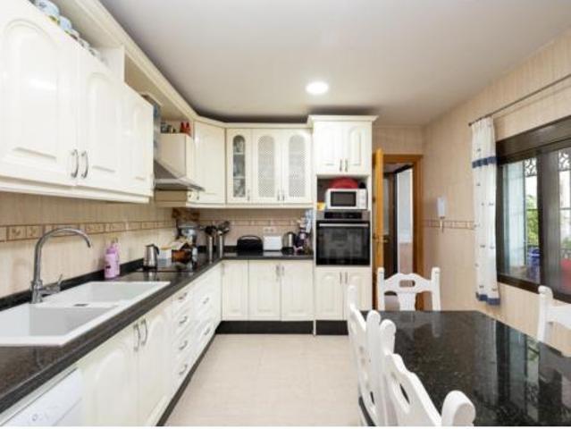 Casa en venta en Genil, Comarca de la Vega de Granada