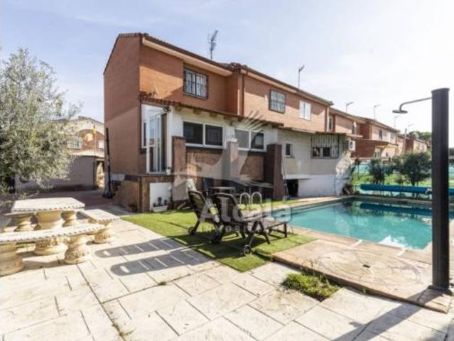 Casa en venta en Azuqueca De Henares, Castilla-La Mancha