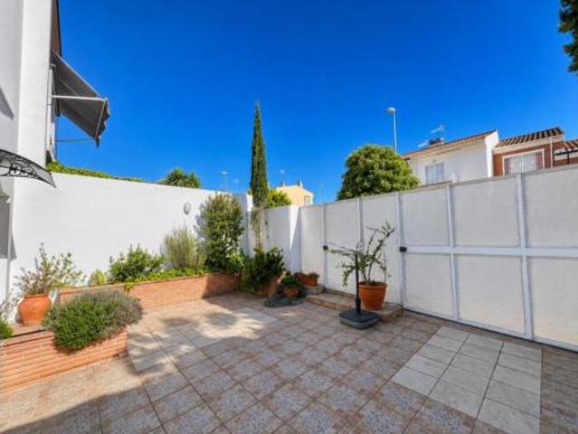 Casa en venta en Genil, Comarca de la Vega de Granada