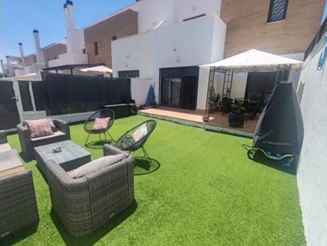 Casa en venta en Las Pajanosas, Guillena