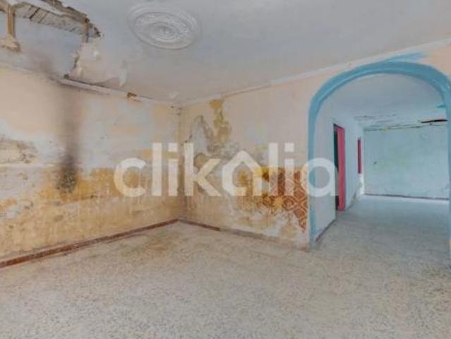 Casa en venta en Guillena, Andalucía