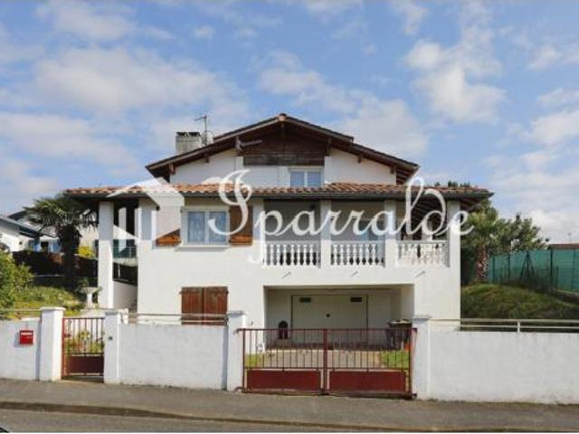 Casa en venta en Iparralde, Bilbao