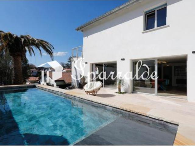 Casa en venta en Basurtu-Zorrotza, Bilbao