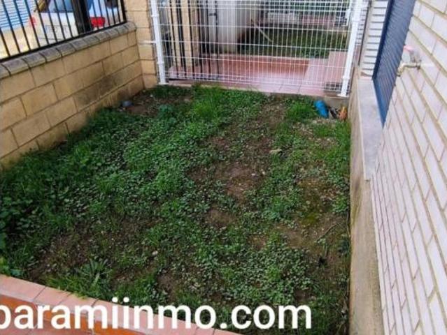 Casa en venta en Hormilleja, La Rioja