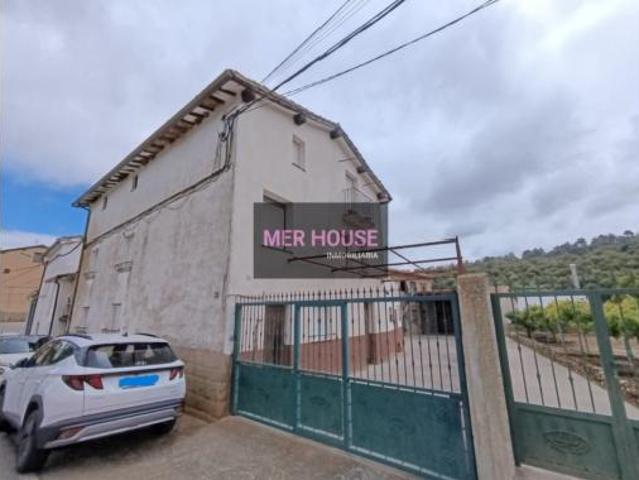 Casa en venta en Hornos De Moncalvillo, La Rioja