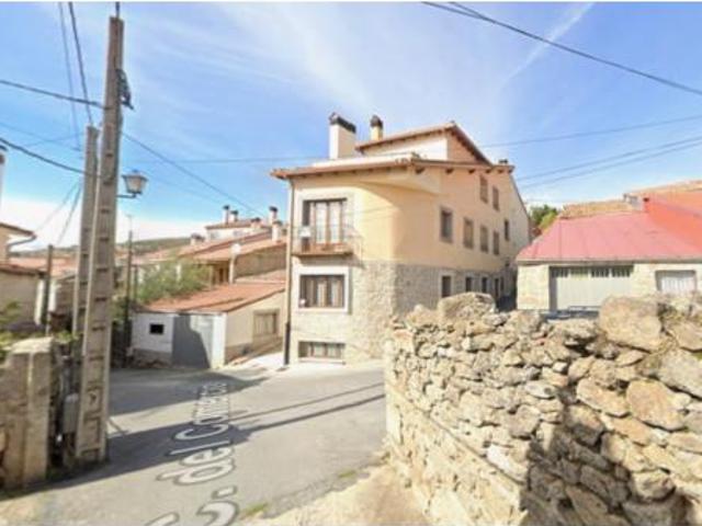 Casa en venta en Hoyocasero, Ávila