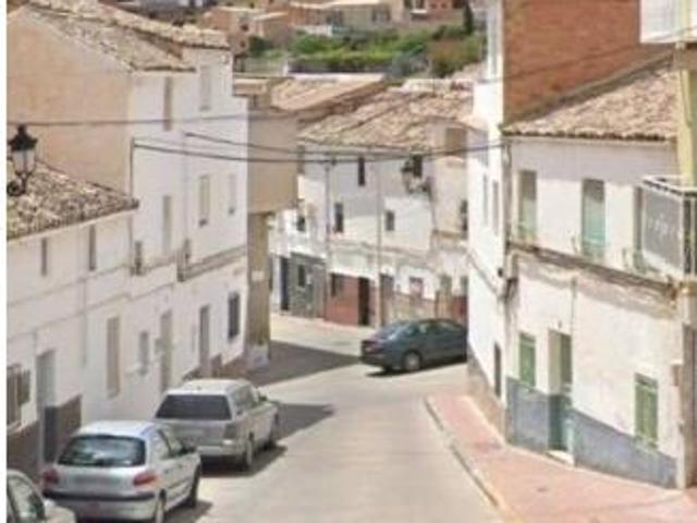 Casa en venta en Huelma, Jaén