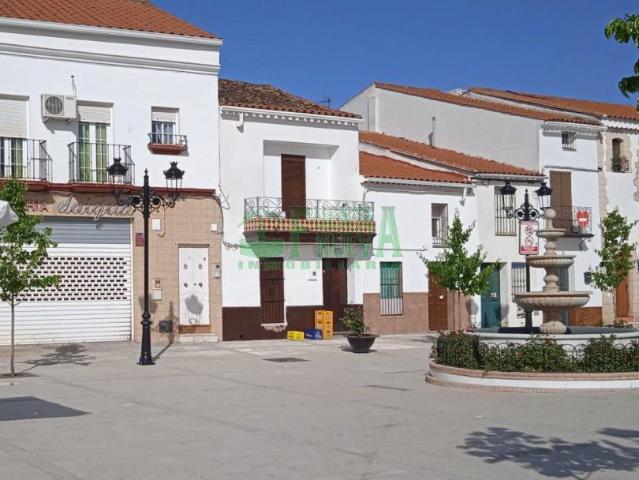 Casa en venta en Arroyomolinos De León