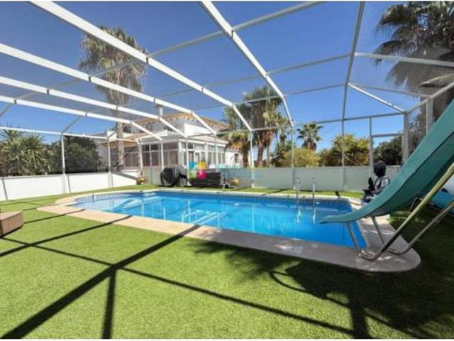 Casa en venta en La Atalaya, Huércal-overa