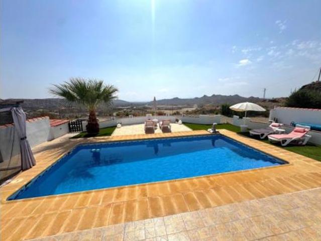 Casa en venta en Huércal-overa, Andalucía