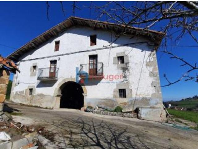 Casa en venta en Ibarrangelu
