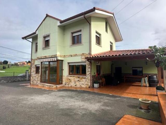 Casa en venta en Illas, Salinas