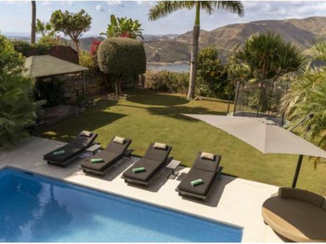 Casa en venta en Istán, Málaga