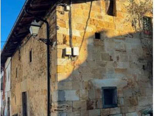 Casa en venta en Sakana, Navarra