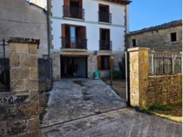 Casa en venta en Pirinioaurrea, Navarra