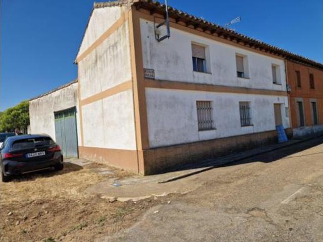Casa en venta en Izagre, Castilla y León