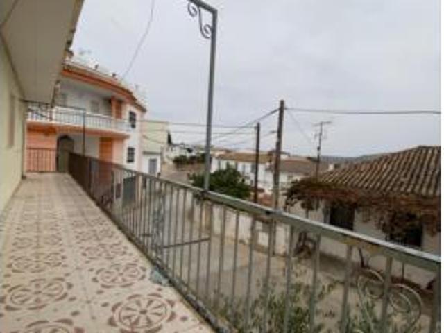 Casa en venta en Iznájar, Andalucía