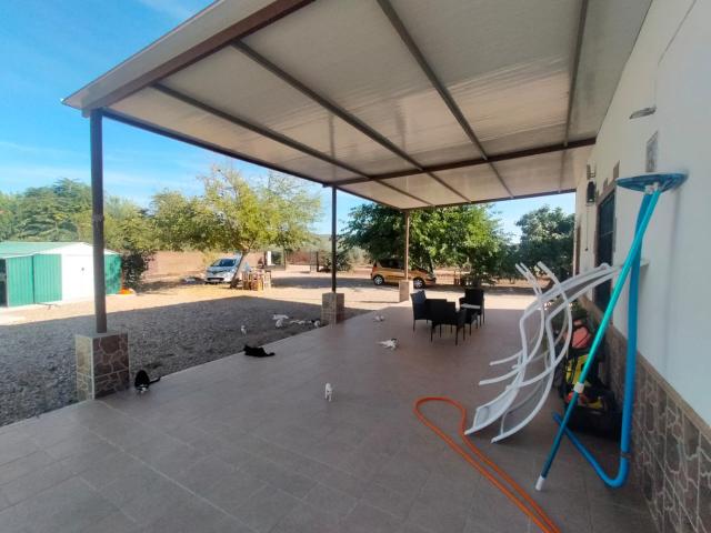 Casa en venta en Marmolejo, Andalucía