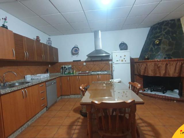 Casa en venta en Barrio de las Cruces, Alcalá La Real