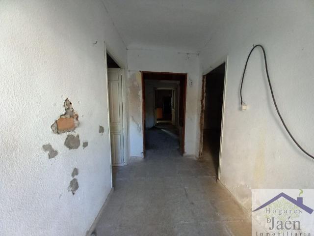 Casa en venta en Mengíbar, Andalucía