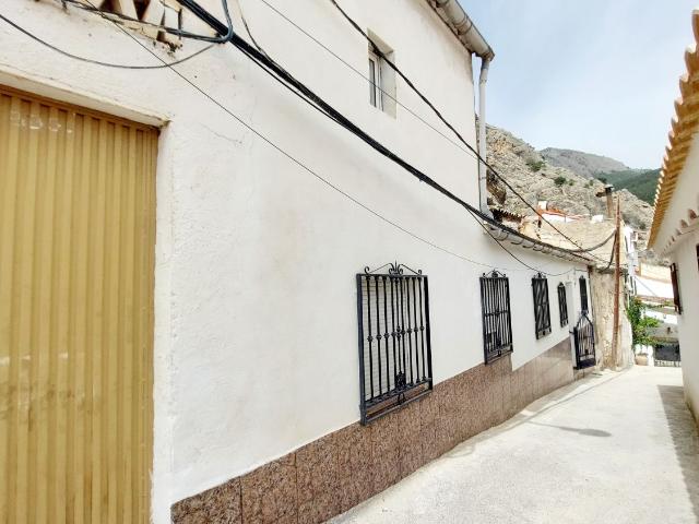 Casa en venta en Belerda Alta, Quesada