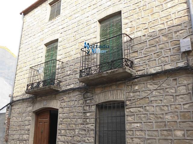 Casa en venta en Torreperogil, Jaén
