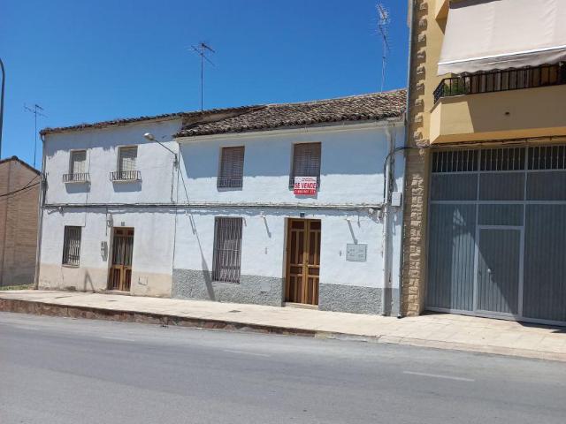Casa en venta en Villacarrillo, Andalucía