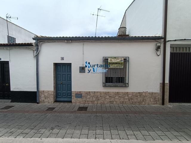 Casa en venta en Torreperogil, Jaén