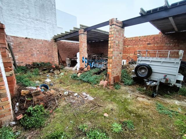 Casa en venta en Sabiote, Andalucía
