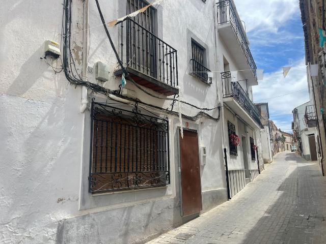 Casa en venta en Ibros