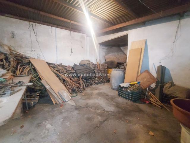 Casa en venta en Baeza, Andalucía