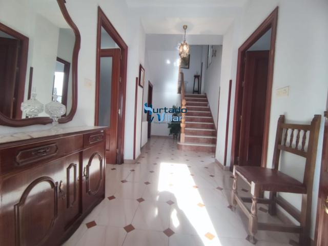 Casa en venta en Sabiote, Andalucía