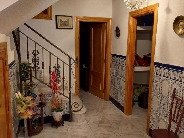 Casa en venta en Iznatoraf