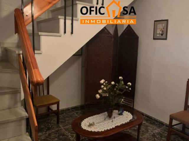 Casa en venta en Villanueva De La Reina, Tiro Nacional Casa en venta en Villanueva De La Reina, Tiro Nacional