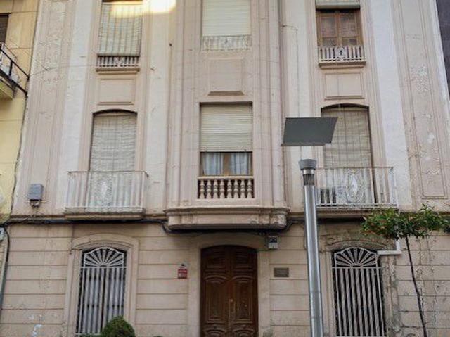 Casa en venta en Linares, Andalucía