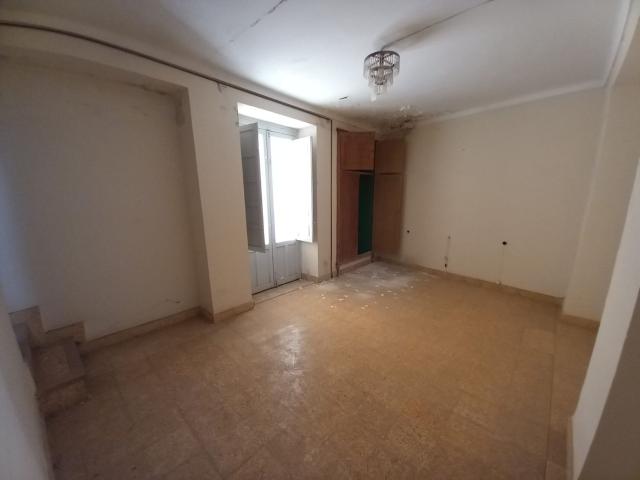 Casa en venta en Porcuna, Andalucía