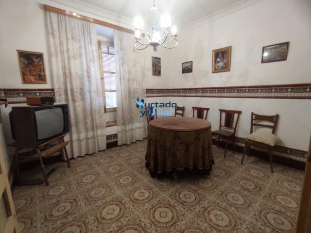 Casa en venta en Sabiote, Andalucía
