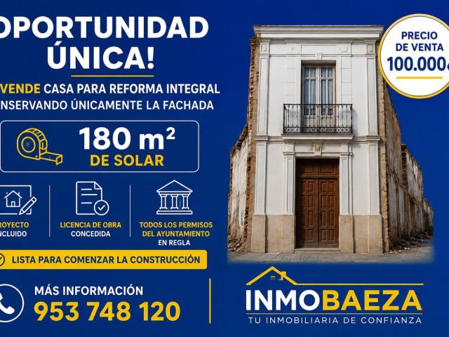 Casa en venta en Baeza, Andalucía