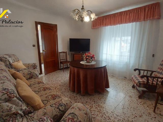 Casa en venta en Huesa, Andalucía